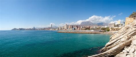 cruising en benidorm|Guía gay de Benidorm 2023: bares, playas, hoteles y cruising en。